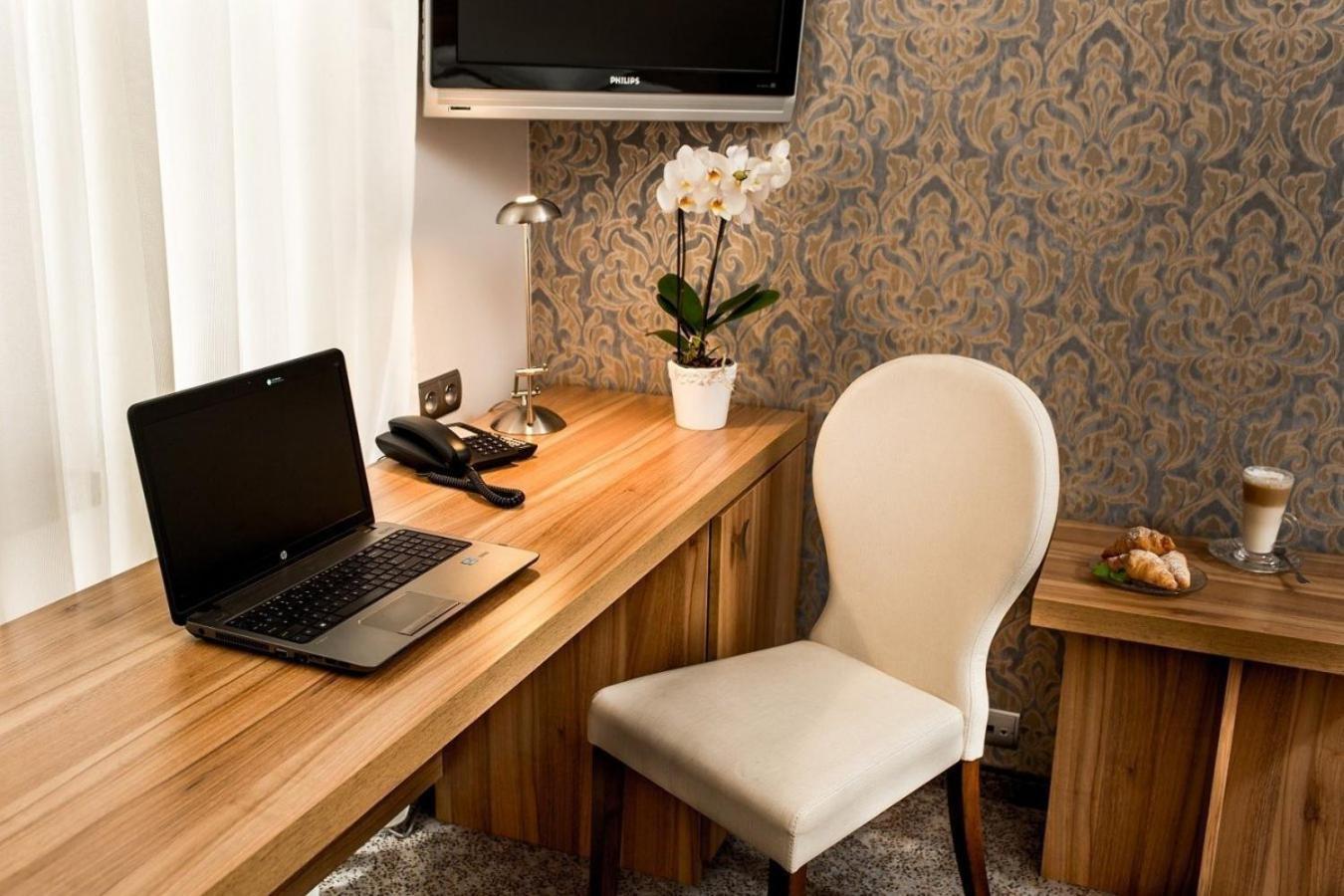 Tulip Hotels - Wroclaw Patio 外观 照片